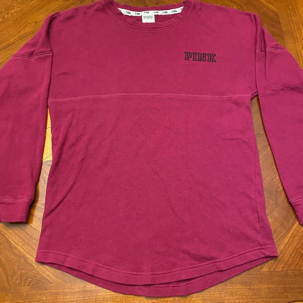 2 Victoria’s Secret PINK Lightweight SweatshirtsXS - Picture 2 of 10
